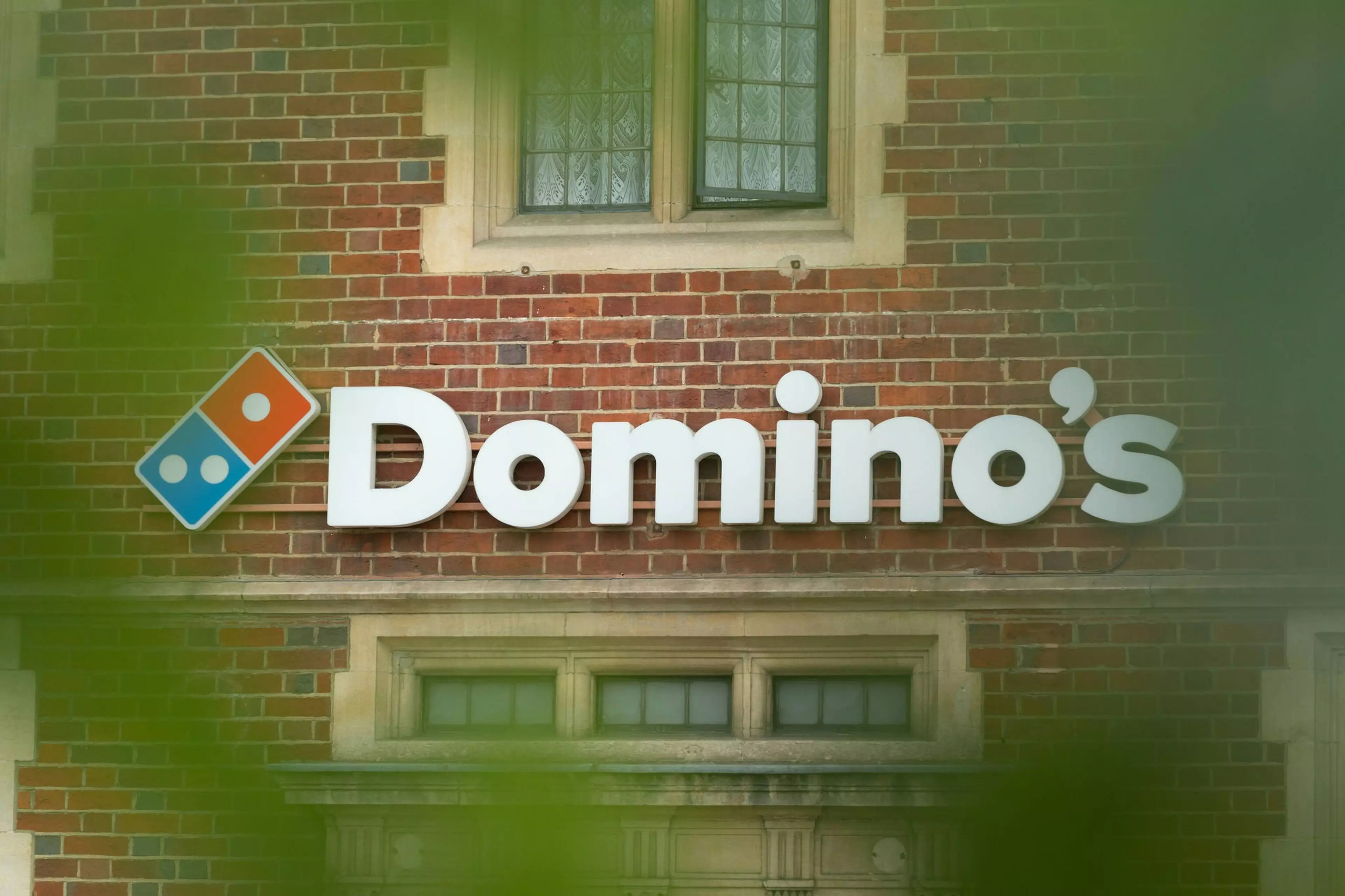 Dominos stores